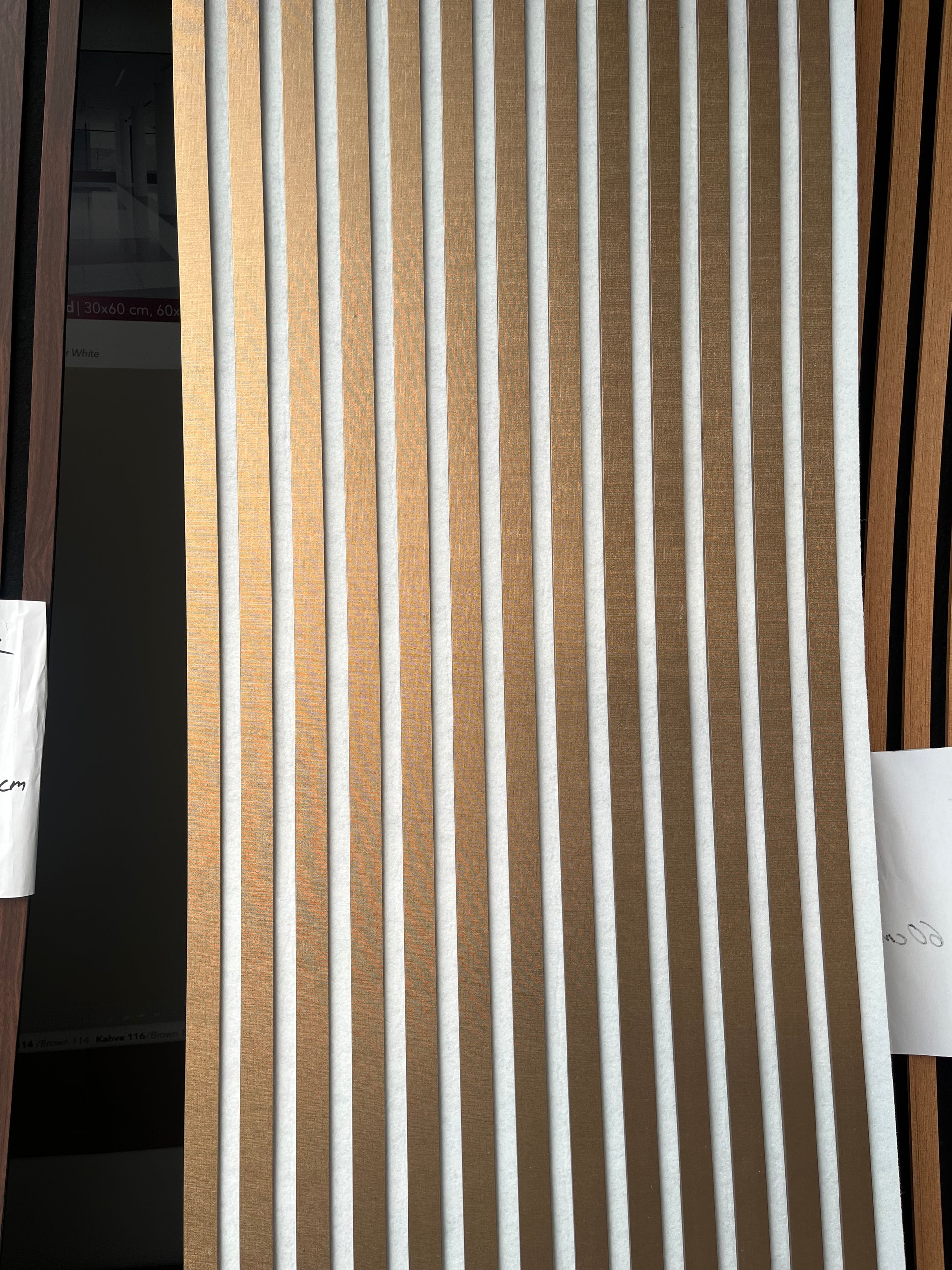 Akustikpaneel White Bronze 275 × 60 cm – moderne Wandverkleidung